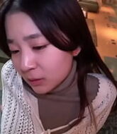 xxx pornเสียวจัดถึงกับน้ำตาคอลเจอพี่เขยขอเย็ดหีในครัว  