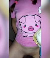 xxxสาวอวบโดนเย็ดคาที่นอนน้องเสียซิงให้กับพี่เขยตอนอายุ18  