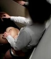 คลิปหลุดหัวหน้าหื่น แอบเย็ดเสมียนสาวในห้องน้ำโดนแอบถ่ายหลุดว่อนเนต  