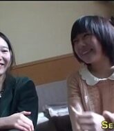 หนัง x วัยteen สาวตัวเล็กชวนเพื่อนดูหนังx แล้วหัดเล่นเสียว แบบน่ารักๆ  