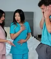 หนังxxx สองสาวตื่นตระหนก เห็นควยหนุ่มโด่ เธอทั้งสองอยากลองเย็ดกับควยผม เลยจัดไปคนละดอกจุกๆเลยครับ  