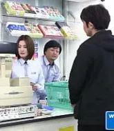 พนักงานสาวร้านสะดวกซื้อร่านควย เย็ดกับผัวที่บ้านยังไม่พอ มาต้อกับเจ้าของร้านอย่างมันหี  