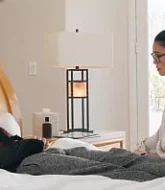 ครูสาวมาเยี่ยมตอนผมป่วย แต่เธอดันจับควยผมเย็ดxxxโคตรเด็ดเย็ดน้ำแตก  