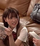 หนังโป๊ญี่ปุ่นxxx หลอกหลานเมียวัยรน่ารักสุดๆให้ดูหนังโป๊ แล้วขอดมหีหอมๆ หลานเมียยอมอมควยให้ สักพักผมเลยเอาควยใส่หีหลานเมีย  