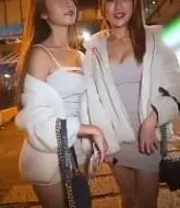 สุดจัดดูหนังโป๊เรื่องนี้ สองสาวสวยท่องราตรี หนุ่มหล่อชวนไปปาร์ตี้เย็ดหีสวิงกิ้งxxx สองสาวสวยก็ไป  