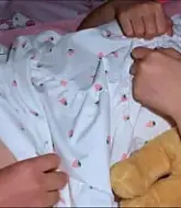 Xxx Thai แอบแซ่บน้องเมียหีใหญ่ก่อนเข้านอนร้องครางเสียวเสียงไทยเบาๆกลัวพี่สาวได้ยิน  