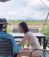 ดูหนังโป๊ไทยxxx หนุ่มเลี้ยงวัวโดนสาวยั่วเย็ดที่รีสร์อทแบบนี้ เห็นทีต้องจัดควยใหญ่ๆให้สักหนึ่งดอกครับ  