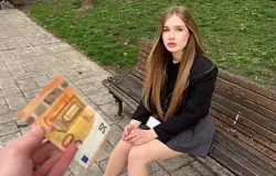 ดูหนังโป๊xxxยื่นขอเสนอขอเย็ดหีเธอสาวน่ารักให้50ดอลล่าแก้ผ้าให่เย็ดควย  