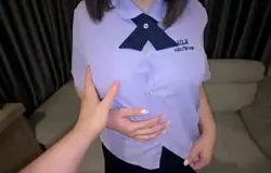 ดูหนังโป๊ทางบ้านไทยxxx18+หลอกนักเรียนเรียนสาวเอาเงินให้บอกให้น้องถอดกางเกงในเอาควยยัดไปไม่เข้าเลย  